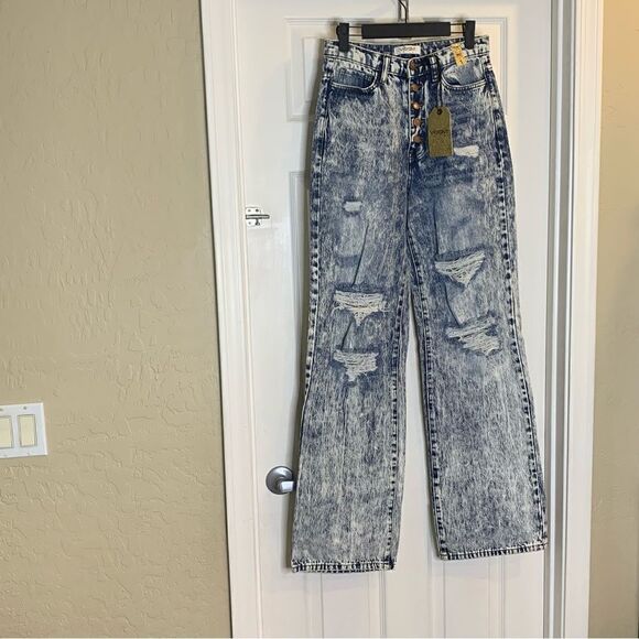 Vibrant Acid Wash High Rise Flare Leg Distressed Jeans Size 24 - Picture 10 of 11
